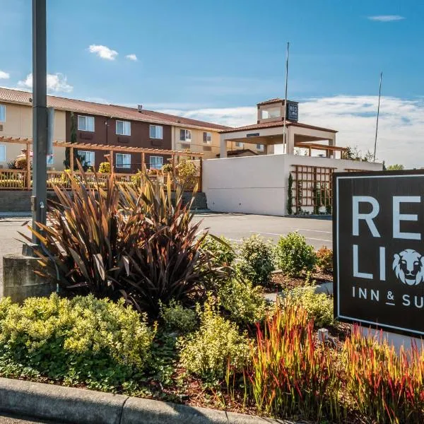 Red Lion Inn & Suites at Olympic National Park, hotel en King Hill