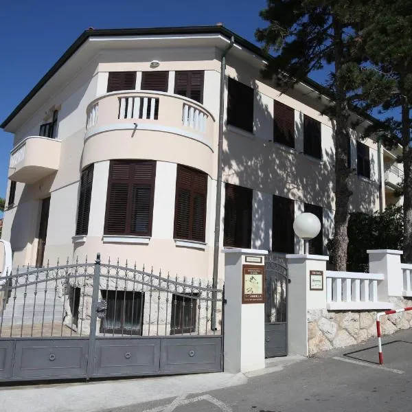 Apartment & Rooms Three Angels: Baška şehrinde bir otel