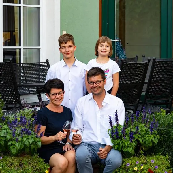 Viesnīca Weingut Familie Bauer pilsētā Maissau