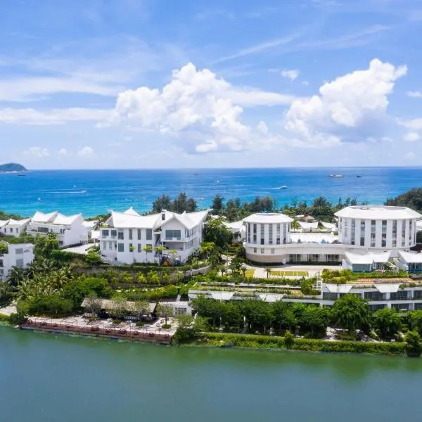 Palace Resort Yalong Bay Sanya, hotel in Sanya