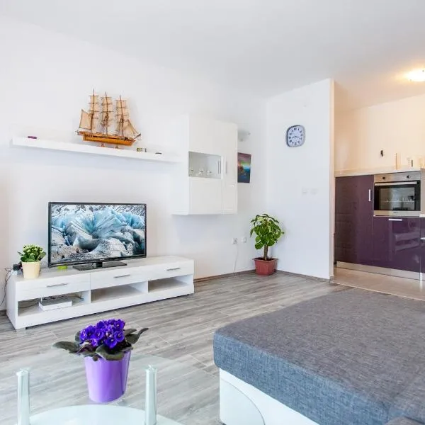 Apartman Miami Podstrana, hotel v destinácii Podstrana
