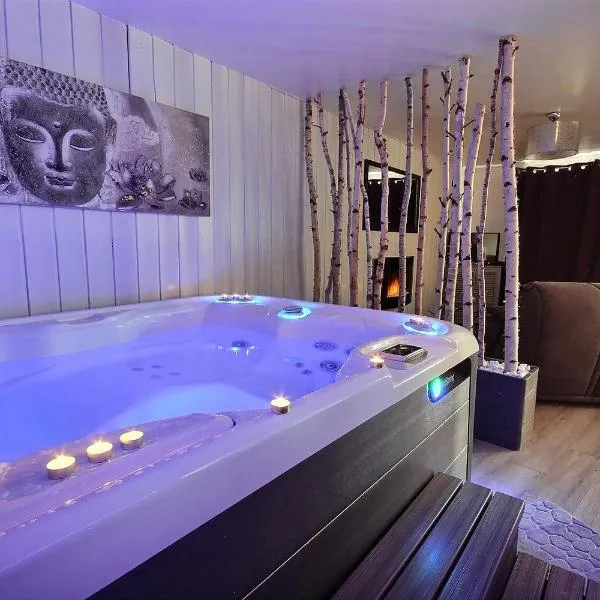 Spa et romance à Molliebon, hotel v destinaci Séez
