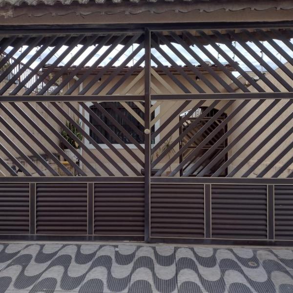 Balneário Maracanã - Praia Grande - Aceita Pet - 50 mts praia