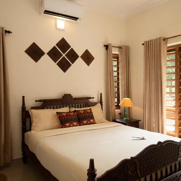 POOTHALI HOMESTAY, отель в городе Nīleshwar