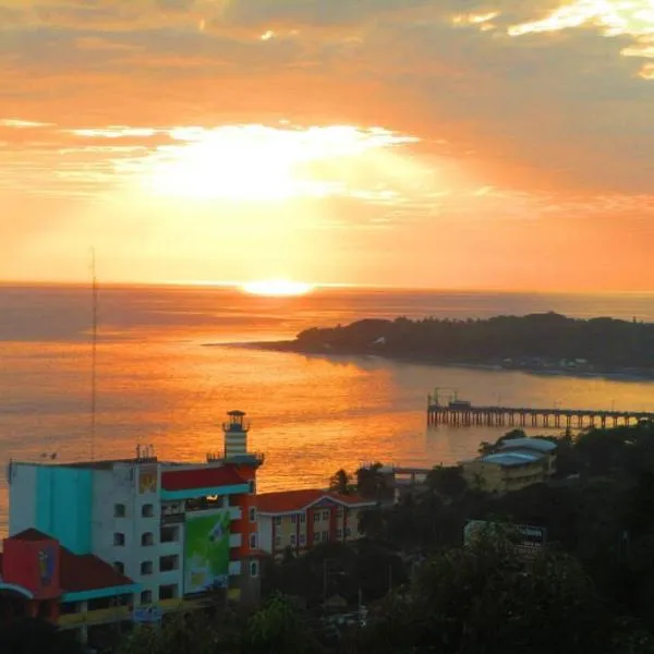 Casita Escondida- El Salvador, hotel in La Libertad