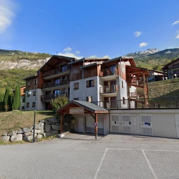 Appartement Orelle Val-Thorens avec SPA, מלון באורל