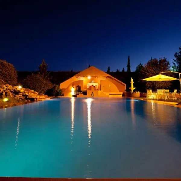 La Pilar Petit Chalets, hotel in San Rafael