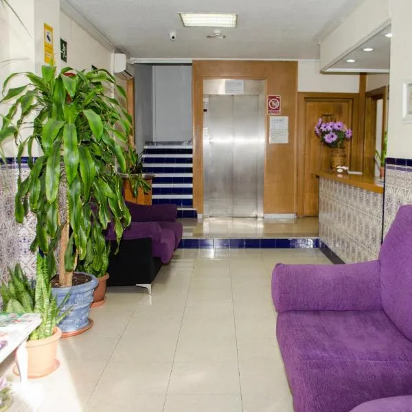 Pensión Pardo, hotel a Benidorm