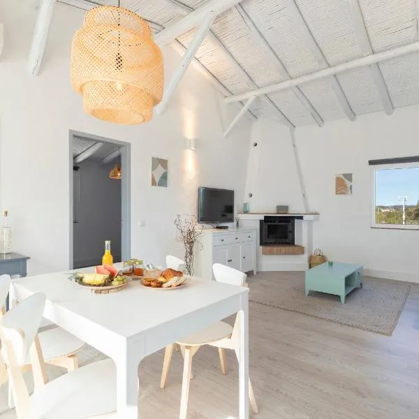 Palmeiras Cottages, hotel en Mexilhoeira Grande