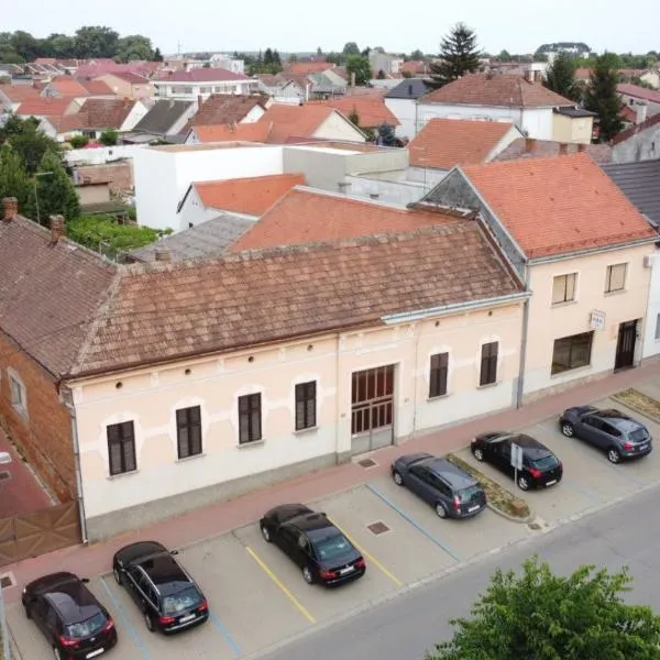 Sobe Đakovački vezovi, hotel in Đakovo