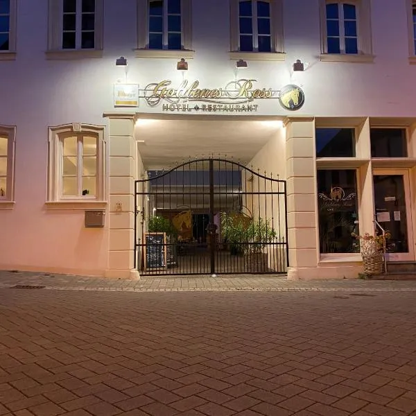 Hotel Restaurant Goldenes Ross, hotel v destinaci Göllheim