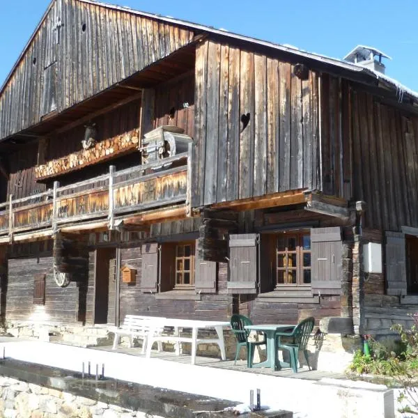 Le Planay, hotel a Excoffonière