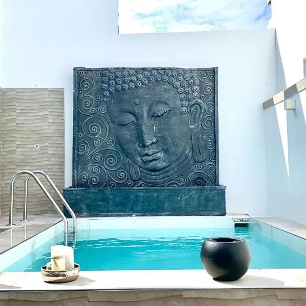 Villa Dolce Vita - Ocean View - Costa Adeje - Near Golf - Tenerife South - Canary Islands, מלון בArmeñime