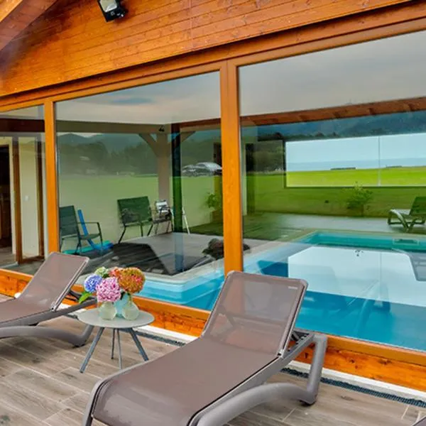 LAS RIBERAS. APARTAMENTOS RURALES, khách sạn ở Oviñana