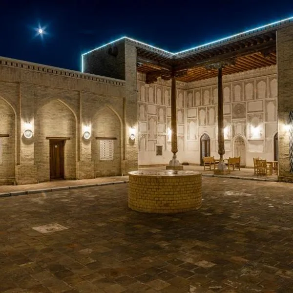 New Star Boutique hotel - madrasah Muhammad Mahram 1903, hotel in Khiva