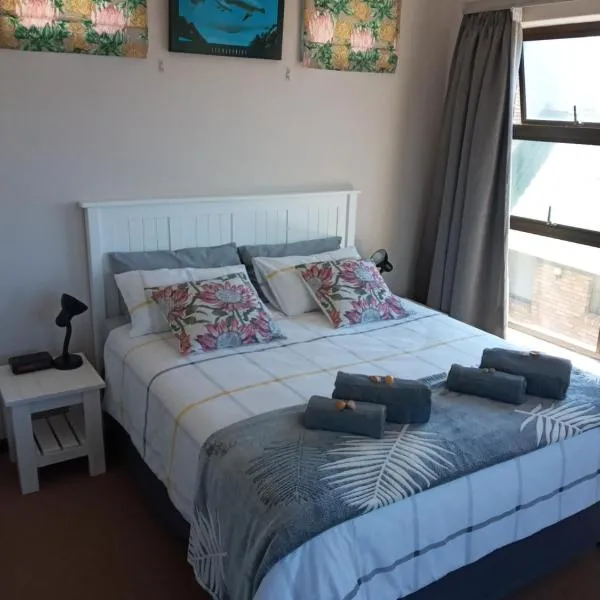Sandown Self-Catering, hotel in Cape St Francis