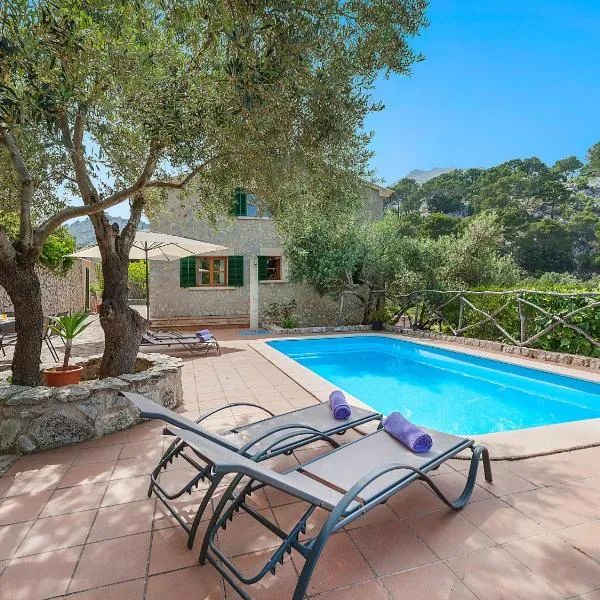 Holiday Home Es Barracar by Interhome: Caimari'de bir otel