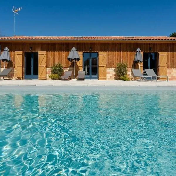 Domaine de la grange, hotel v destinaci Carcans