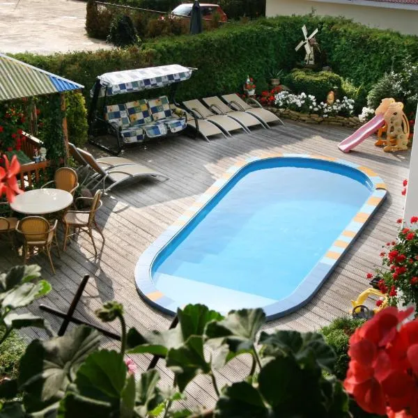 Po Kastonu & SPA, hotel in Palanga