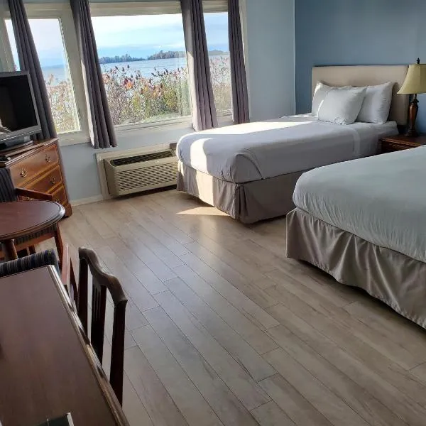 Carolyn Beach Inn, hotel v destinaci Thessalon