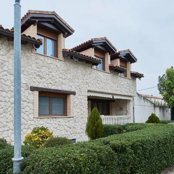 CASA RURAL ENTREVIÑAS, hotel in Valbuena de Duero