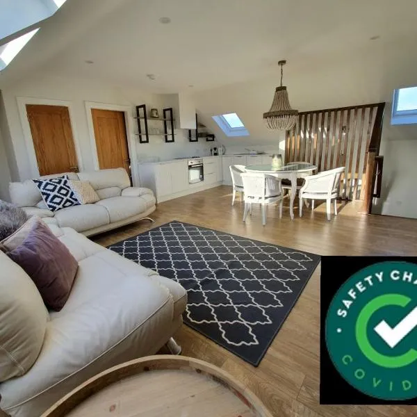 Cong Getaway Lodge, hotel v destinaci Mayo