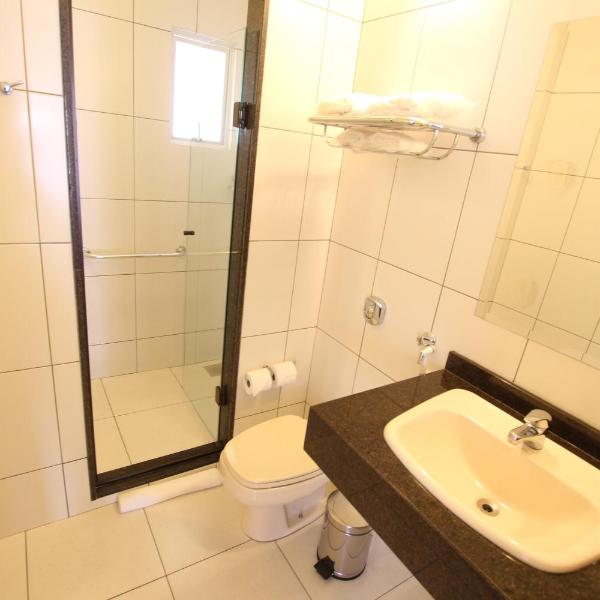 Hotel Confiance Batel - Foto 3
