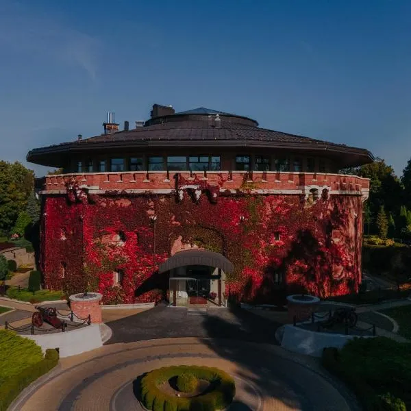 Citadel Inn Gastro Boutique Hotel - Готель Цитадель Львів, hotel ve Lvově