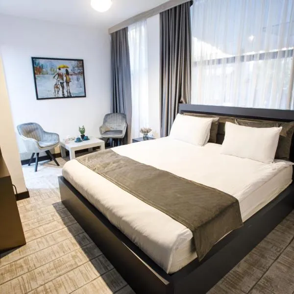 The Phoenix Boutique Hotel, hotel in Yerevan
