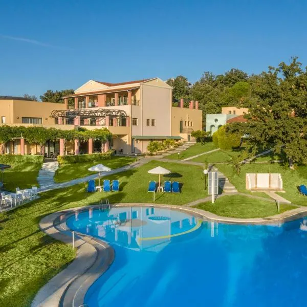 Century Resort, hotel v destinaci Acharavi