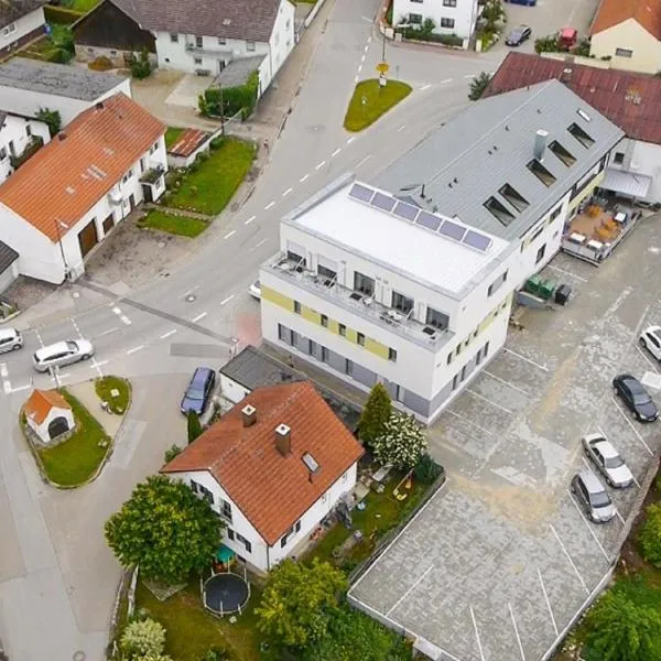 Hotel Fränkischer Hof, hotel a Buxheim