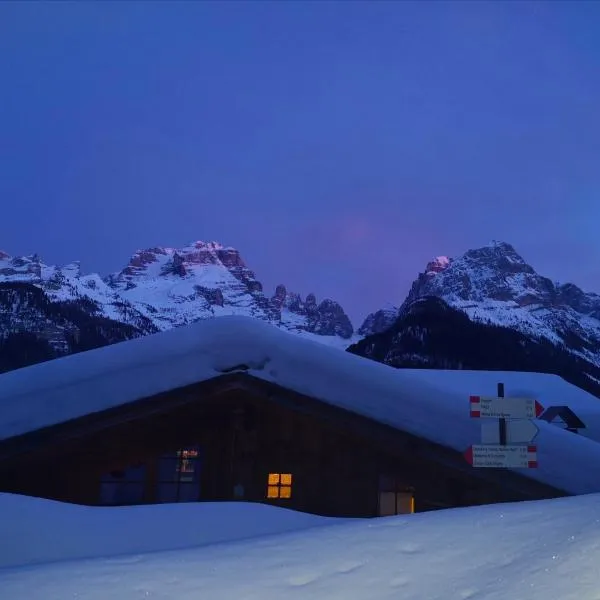 Fogajard Lovely Chalet, hotel in Madonna di Campiglio