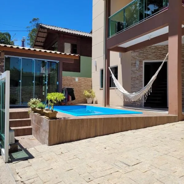 Casa com piscina na Praia Mole - Lagoa da Conceição, hotel in Florianópolis