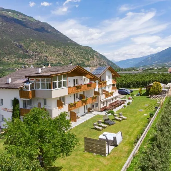 Residence Obstgarten, hotel v destinaci Coldrano