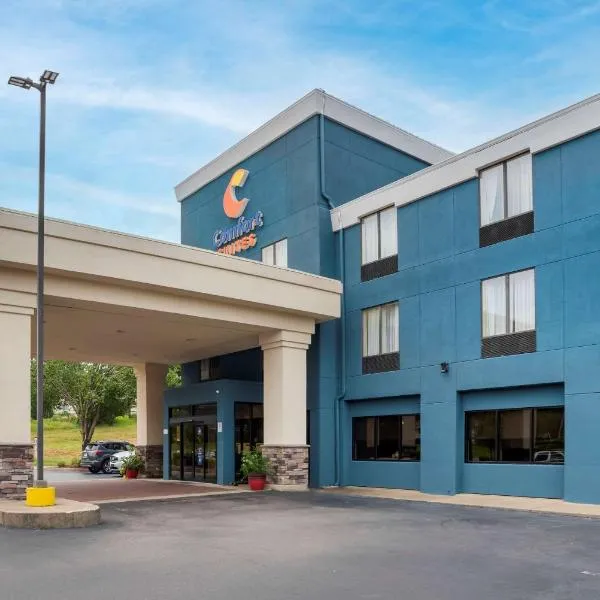 Comfort Suites Fultondale I-65 near I-22, hotel di Gardendale