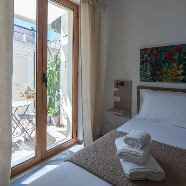 Sul Corso Affittacamere, hotel v mestu Nuoro