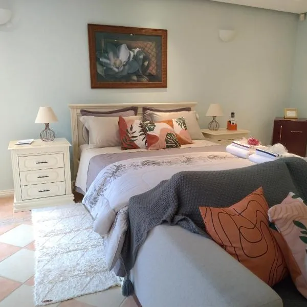Casa Verde - Suíte 1, hotel v destinaci Teresópolis