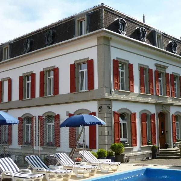 Hôtel Garni Villa Carmen, hôtel à La Neuveville