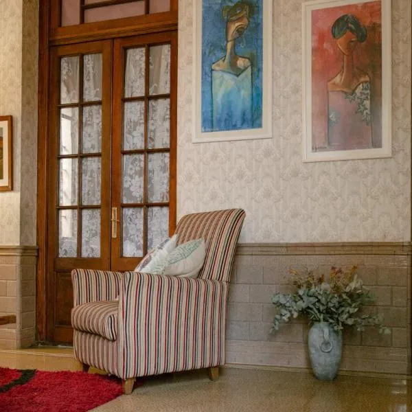 Dog Friendly Bed and breakfast $Montevideo - $Cane B&B