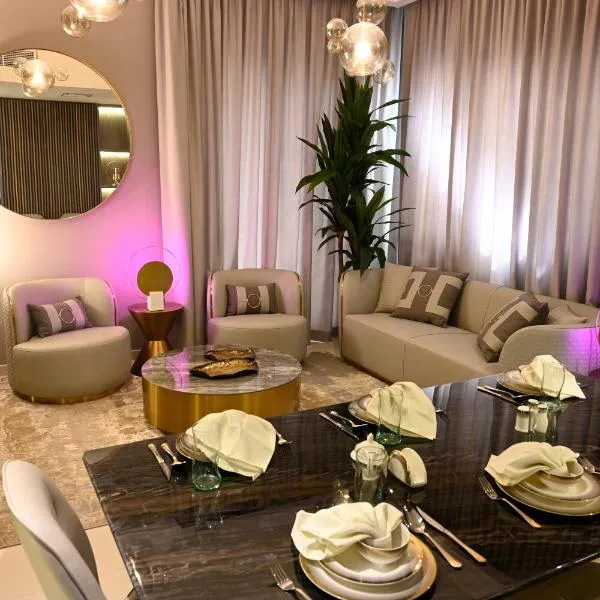 Smart Living Villa, отель в городе ‘Ūd al Bayḑāʼ