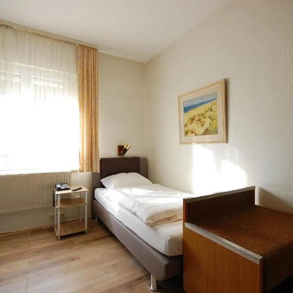 Hotel Haus Isenburg, khách sạn ở Neu Isenburg