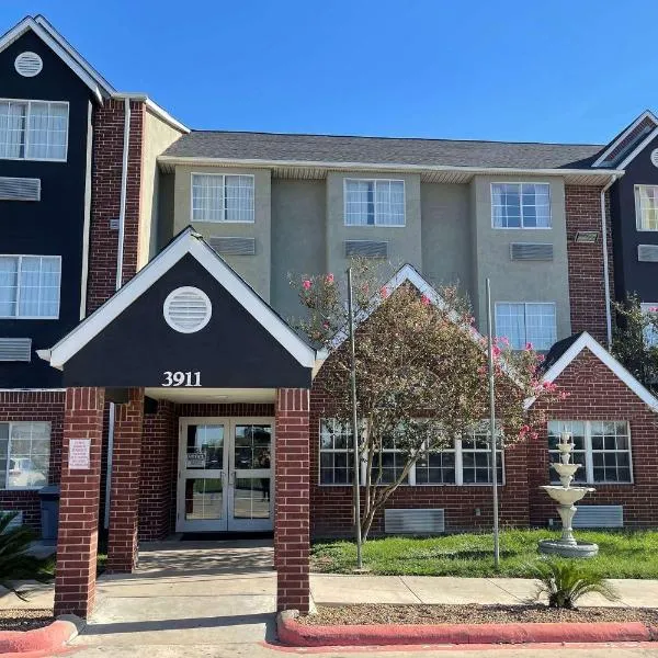 Super 8 by Wyndham San Antonio Downtown NE, khách sạn ở San Antonio