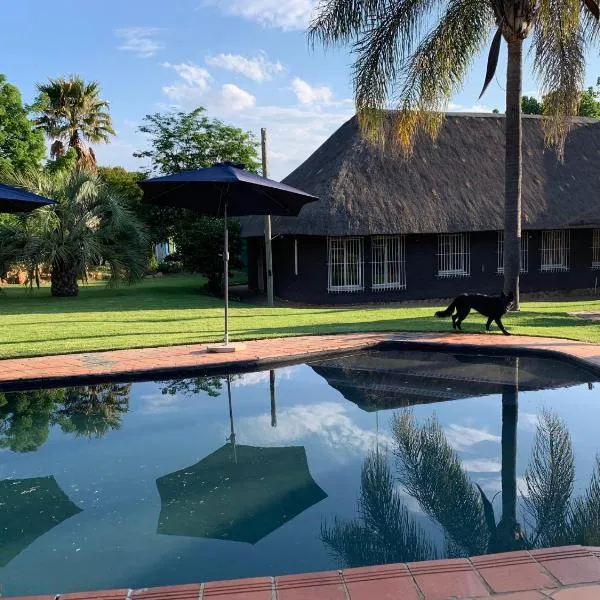 Sunset Cottages at Viva Connect, Cullinan, hotel in Ystervarkfontein