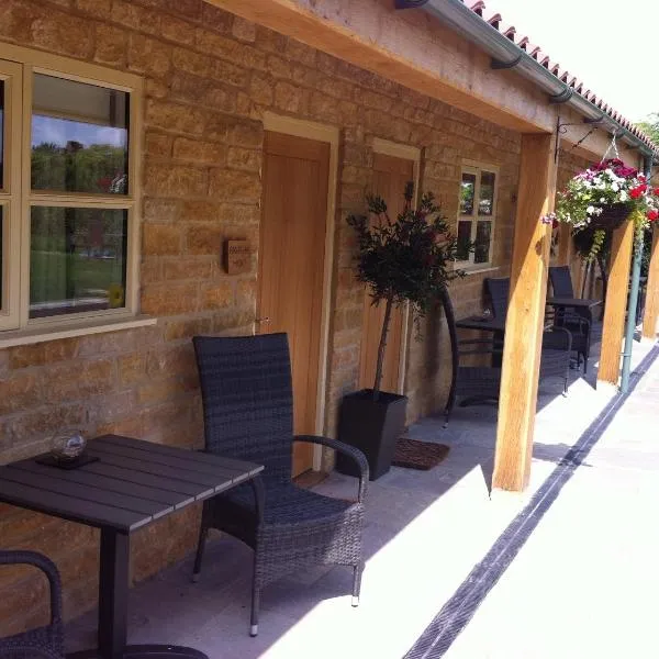 The Cholmeley Arms, hotel v destinaci Burton Coggles