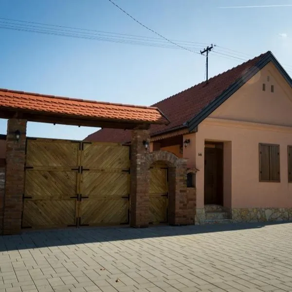 Kuca za odmor Poppke, hotel in Našice