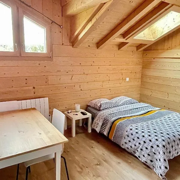 Chambre privée au pied des pistes - Chambre chez l'habitant - ChaletNelda com, hotel v destinaci Lamoura