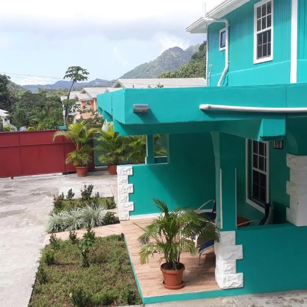 Amazon Villas, hotel in Soufrière