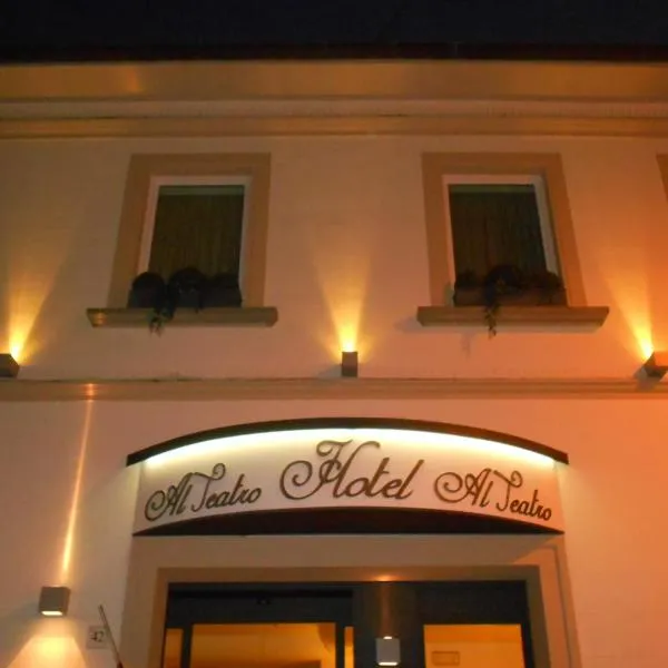 Al Teatro, hotel v destinácii Livorno