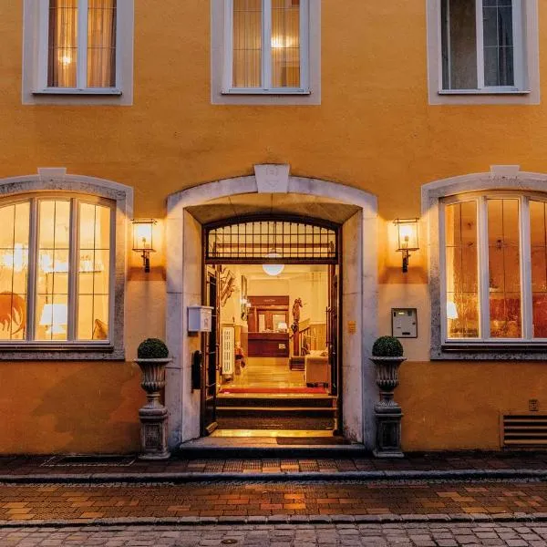 Hotel Fletzinger, hotel v destinaci Wasserburg am Inn