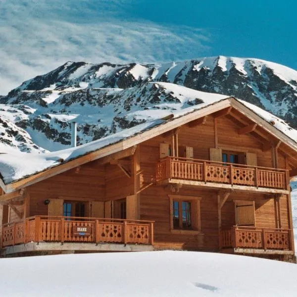 Madame Vacances Les Chalets de l'Altiport, hotel v destinaci LʼAlpe-dʼHuez